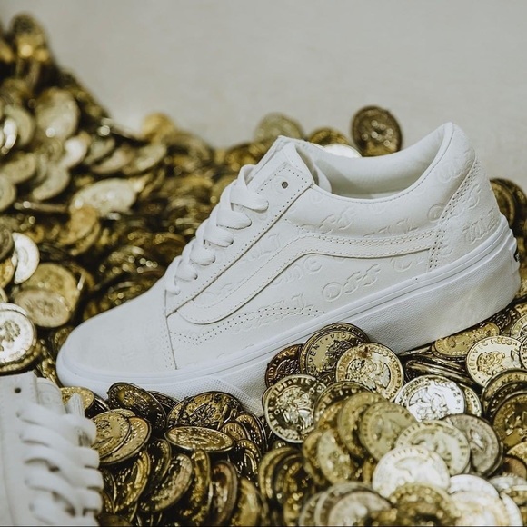 Vans Shoes - Old Skool Deboss Platform Vans